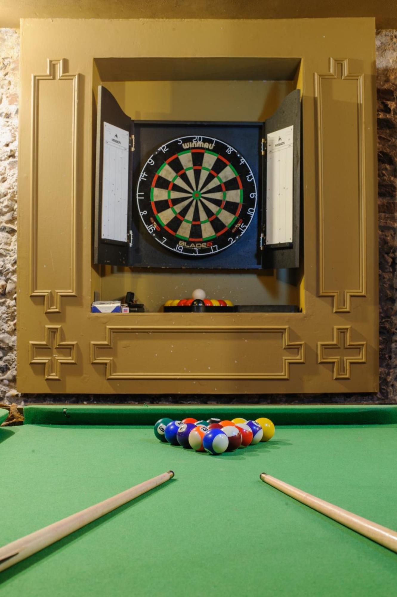 Huge Deluxe 600 Year Old Essex Manor, Hot Tub, Cinema Room, Sky Tv Saffron Walden Exterior foto