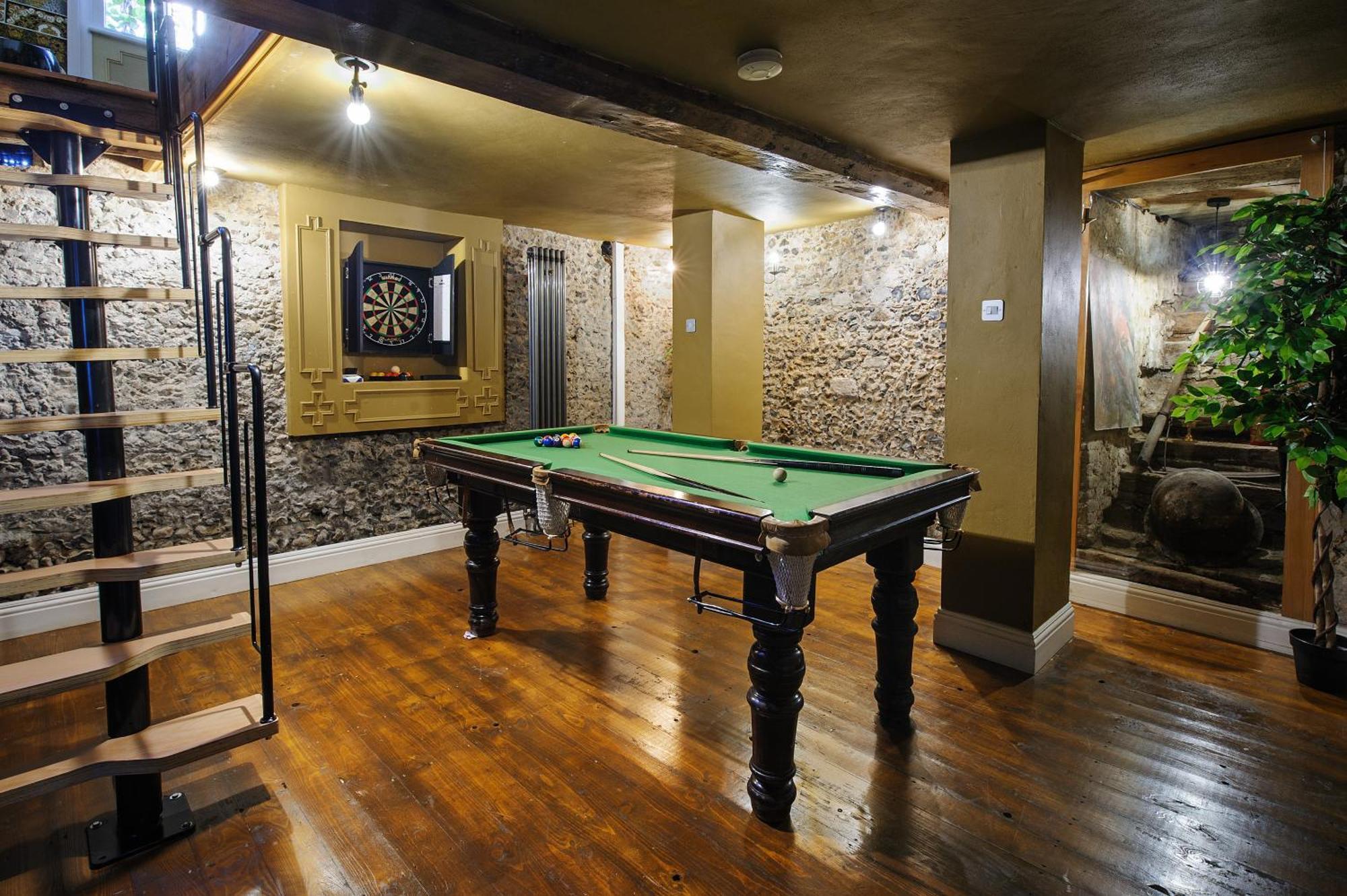 Huge Deluxe 600 Year Old Essex Manor, Hot Tub, Cinema Room, Sky Tv Saffron Walden Exterior foto