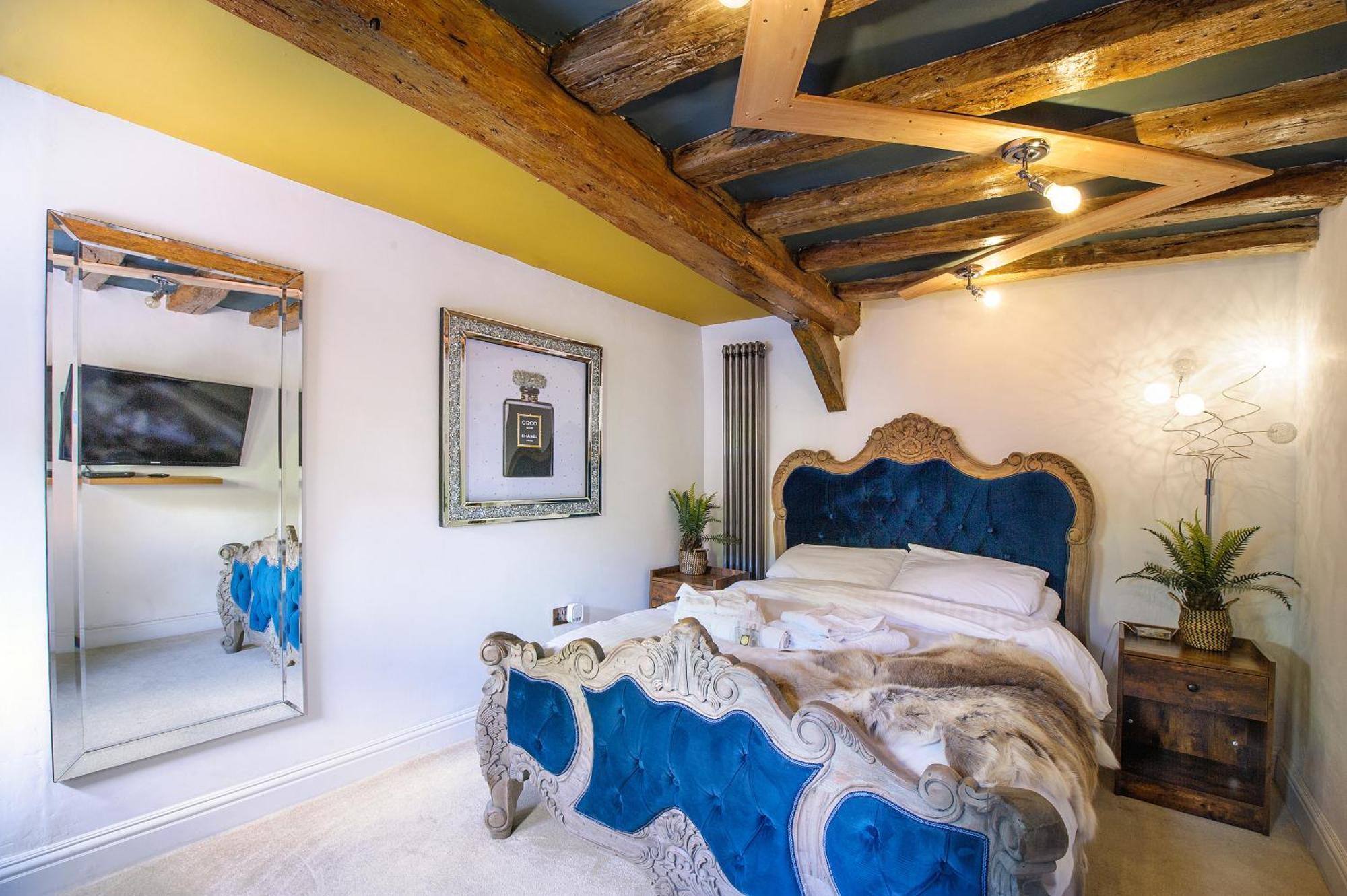 Huge Deluxe 600 Year Old Essex Manor, Hot Tub, Cinema Room, Sky Tv Saffron Walden Exterior foto