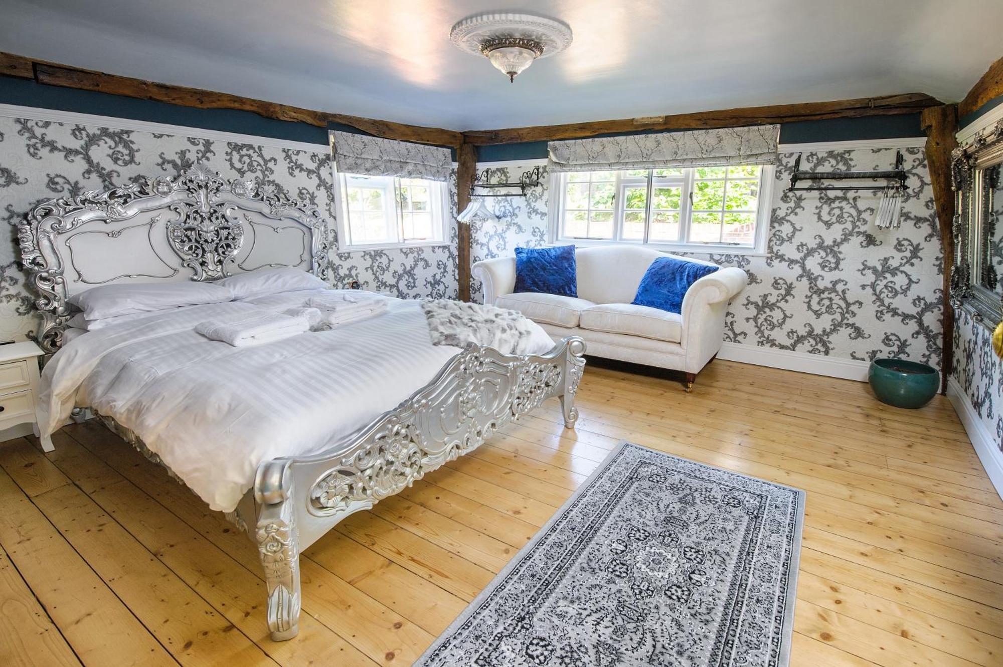 Huge Deluxe 600 Year Old Essex Manor, Hot Tub, Cinema Room, Sky Tv Saffron Walden Exterior foto